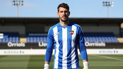 El Levante UD anuncia el regreso del portero australiano Mathew Ryan hasta el 30 de junio de 2027