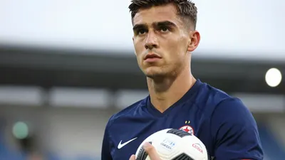Levante UD have strengthened their midfield with the signing of young Frenchman Axel Tape, on loan from Bayer Leverkusen...