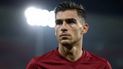 Midfielder Carlos Álvarez has a contract until 2027 with Levante UD and a 25 million euro release clause, with Sevilla FC...