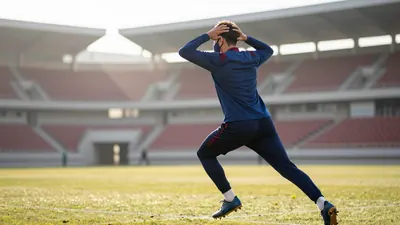 Eric García jugará de lateral derecho con máscara protectora en el duelo del Barça ante el Levante en la Ciutat de València