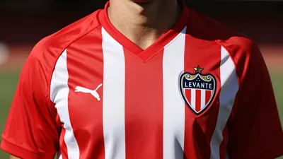 Levante se enfrenta a Qadsiah en un amistoso que busca mejorar la preparación del equipo para la temporada 2026-2027